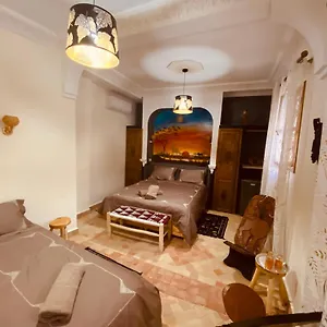 & Sous Le Soleil Chez Jerome Et Pamela Africaine Marrakesh