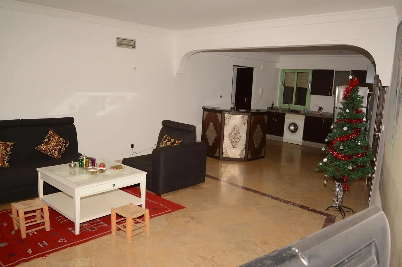 Yves Saint Laurent Apart Hotel Marrakesz